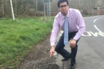 Pothole inspection by Ranil Jayawardena MP